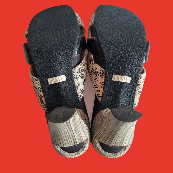 Y2K Diesel Suede Leather Mules Sandals Slip On Heels US Size 7 Beige Black - Picture 8 of 8